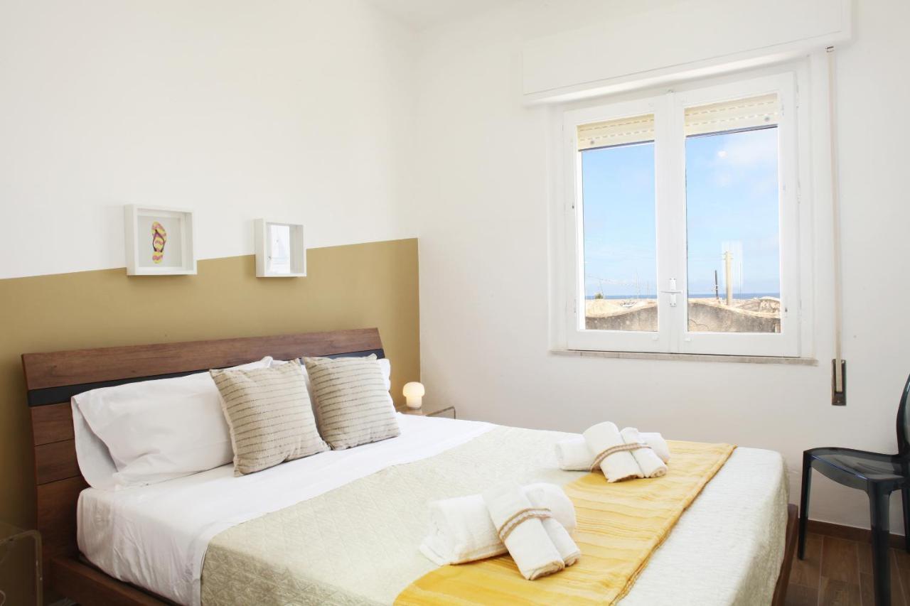 Beachside Rooms & Suites 圣维托罗卡波 外观 照片