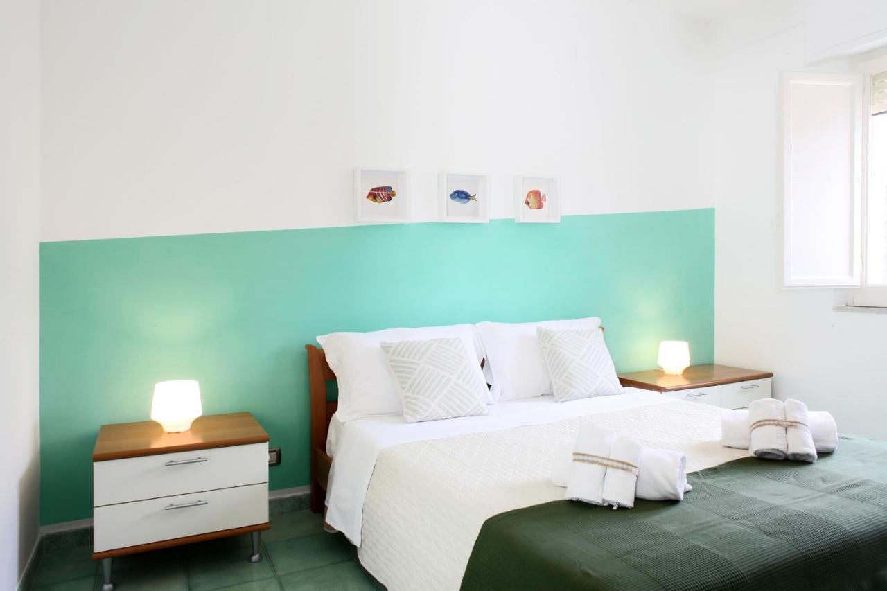 Beachside Rooms & Suites 圣维托罗卡波 外观 照片