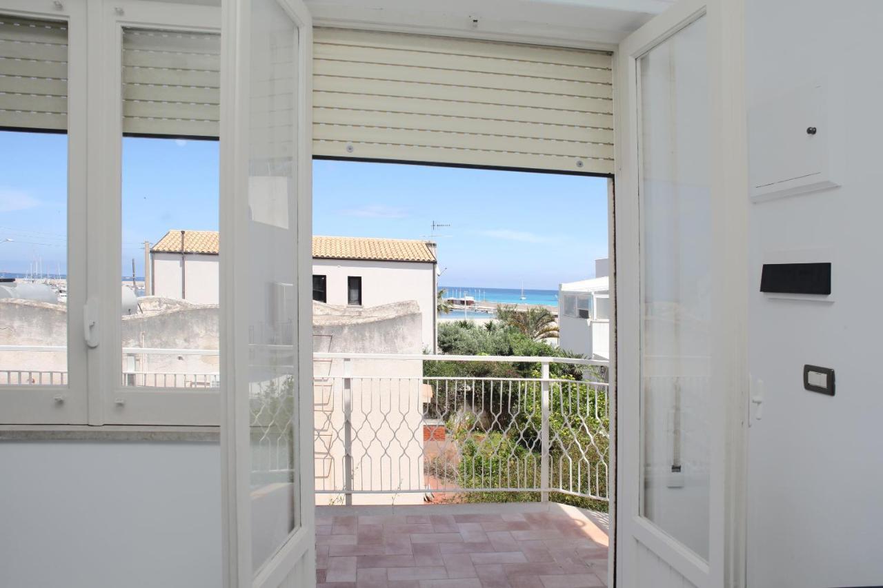 Beachside Rooms & Suites 圣维托罗卡波 外观 照片