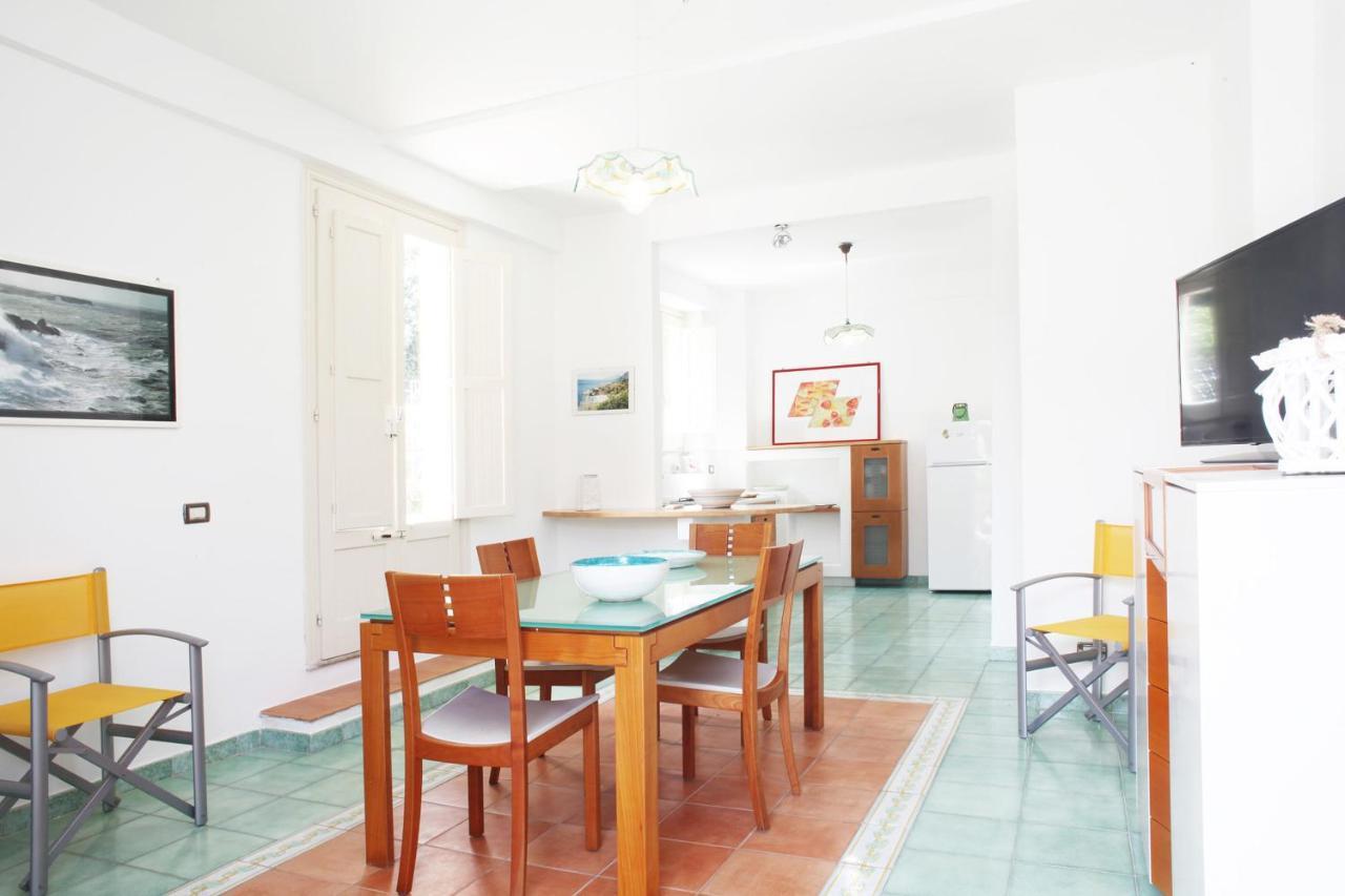 Beachside Rooms & Suites 圣维托罗卡波 外观 照片