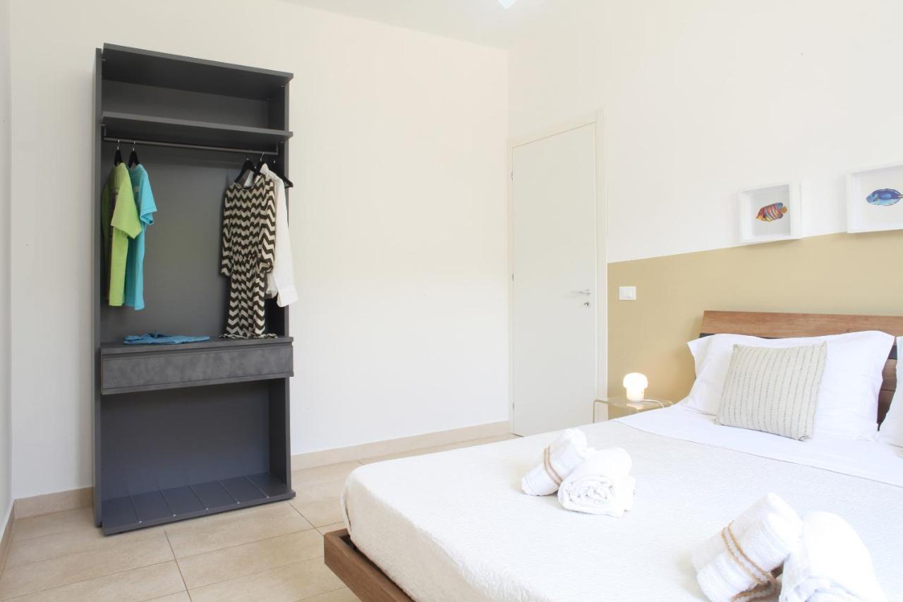 Beachside Rooms & Suites 圣维托罗卡波 外观 照片