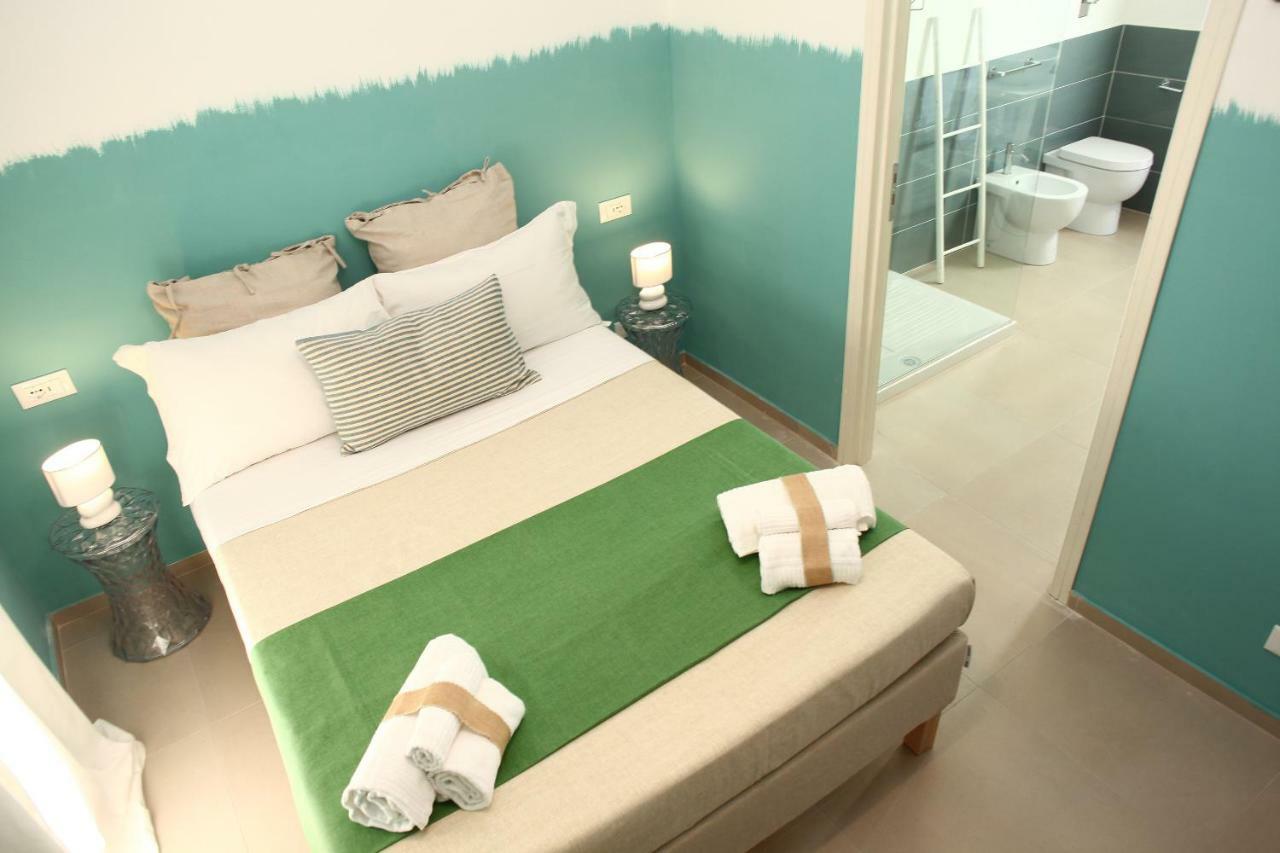 Beachside Rooms & Suites 圣维托罗卡波 外观 照片